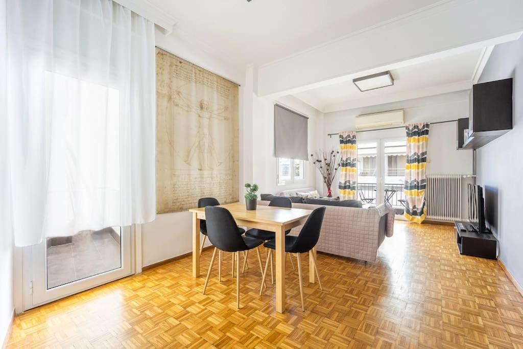 Apartment In The Middle Of Everything أثينا المظهر الخارجي الصورة