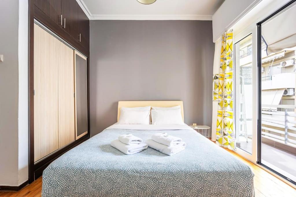 Apartment In The Middle Of Everything أثينا المظهر الخارجي الصورة